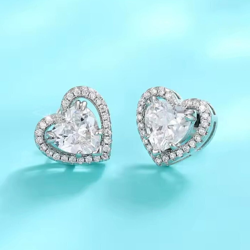 NWT Heart Stud Earrings 14K Gold Plated Cubic Zirconia Halo Setting